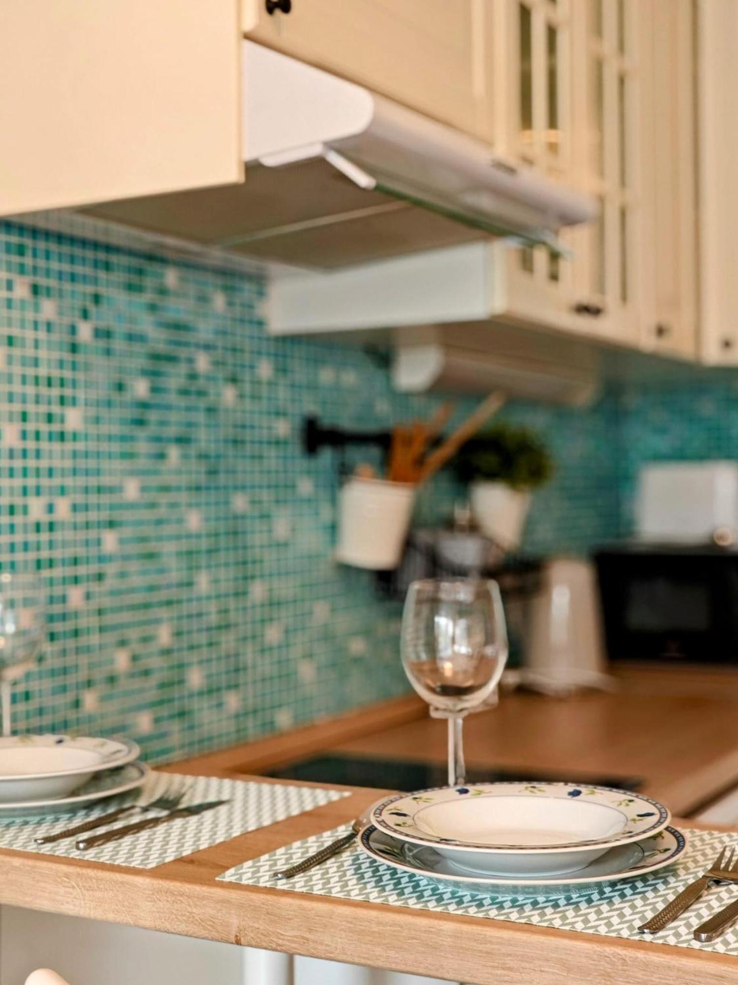 - Free Garage, Ac, Balcony, Wi-fi Apartament *